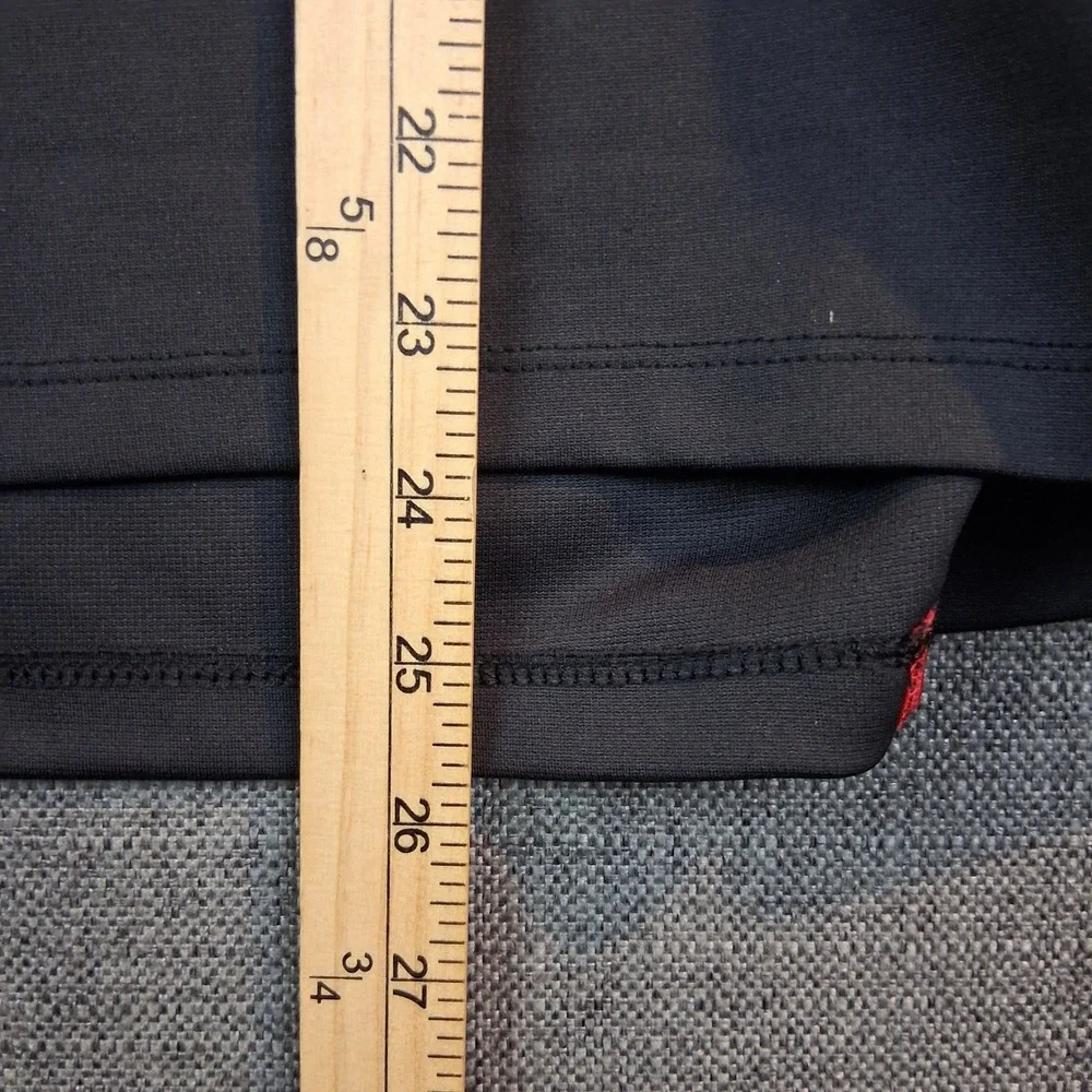 The North Face Mens Quarter Zip Performance Top Gray Red Contrast Stitching